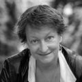 Claire Merlet, Viola 
